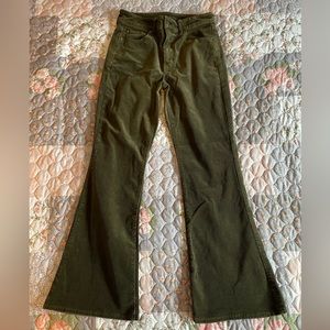 American Eagle Green Corduroy Hi-Rise Flare Jeans Size 6